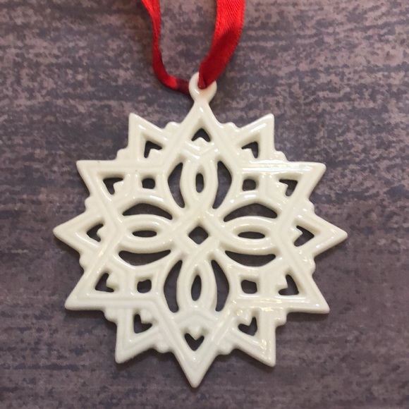 Lenox pierced snowflake Christmas charm ornament. Good condition. Red ribbon. - Picture 2 of 3